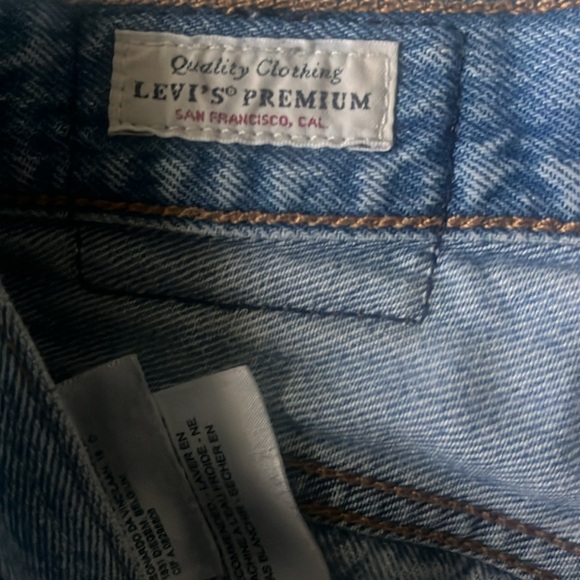Levi’s 501 shorts - Picture 2 of 3